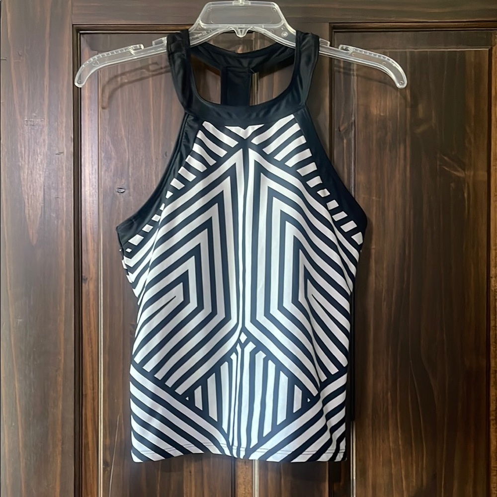 RAD Black and White Geometric Women's Swim Top Size M